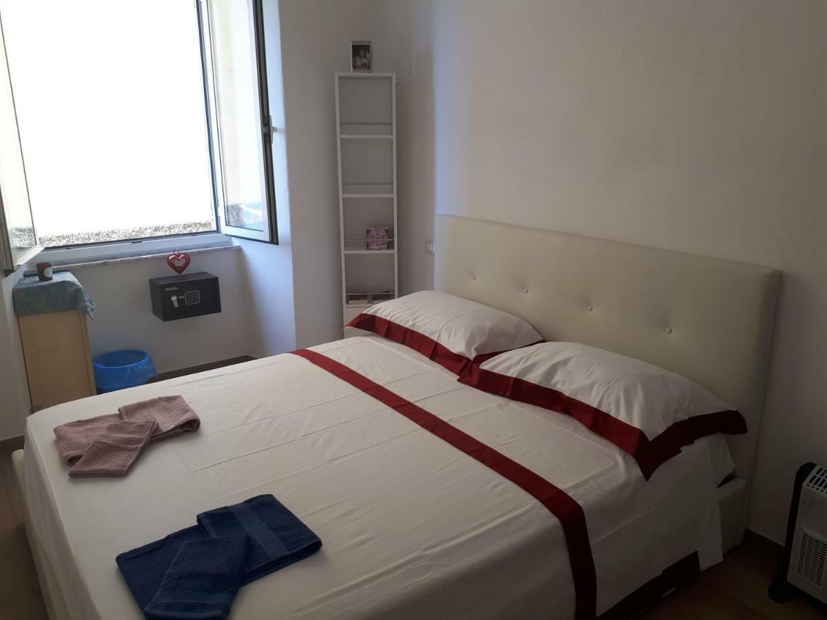 Casa Vacanze P&G. Colline, Mare, Relax Специя Екстериор снимка
